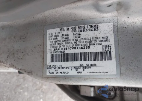 1997 Ford Escort Lx z USA, uszkodzony, nr VIN 3FALP15P7VR146235